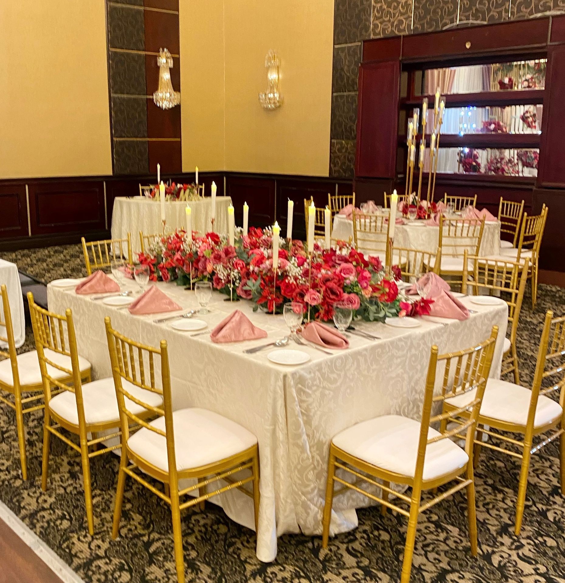 Elegant Head Table
